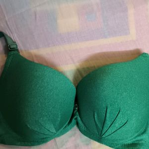 Size 36B Heavy Padded Bra