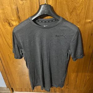 NIKE Casual & Training Tshirt