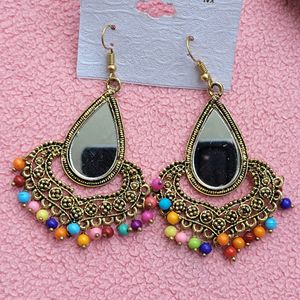 2 Earrings Set