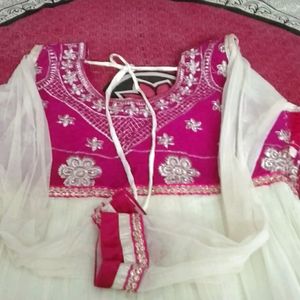 Anarkali Kurthi With Chunni And Pants