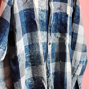 SIZE - 40in"L Men's Blue&White Check Shirt