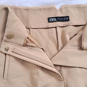 Zara Carrot Fit Trouser