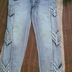 iIt's A Unused Jeans 👖For Every Function Party