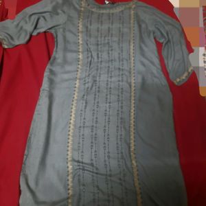 A Decent Kurta For Beautiful Women