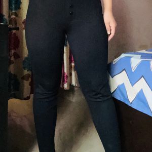 Black Strechable Pants