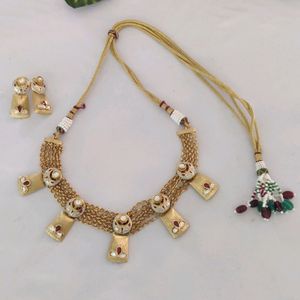 Gold Plated Kundan Necklace Set (Women)