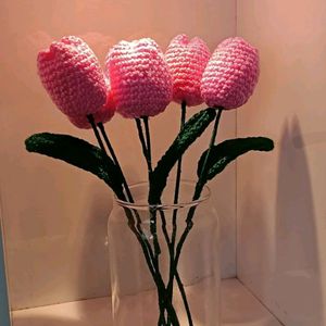 Set of 6 pink Crochet tulips