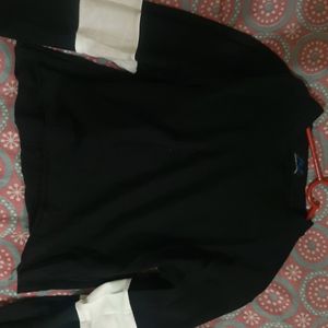 Black Sweatshirt For Daily Use . Very Comfortab