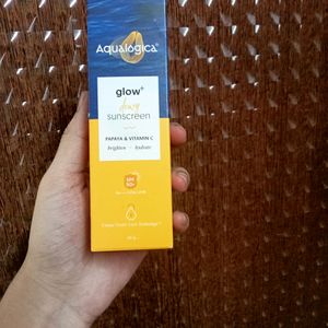 Auqalogica Glow + Dewy Sunscreen