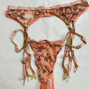 Lulu&Sky Panty With Waist Belt