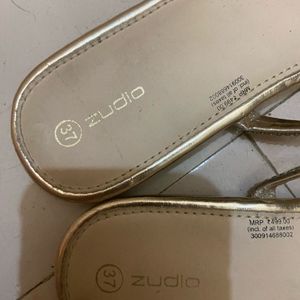 Golden Zudio flats