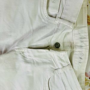 Women’s Straight Cropped White jeans