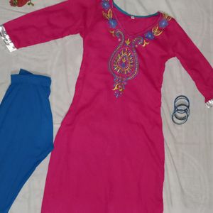 Women Kurti and Leggings