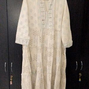 Women Frock Style Kurta In Size XL