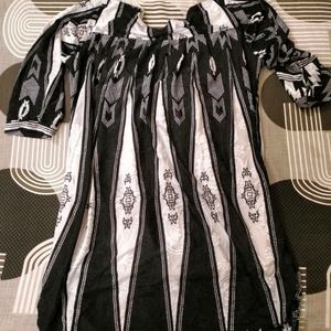 Trendy Black & White Long Top For Women