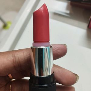 Swiss Beauty bullet Lipstick