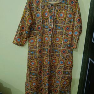 Kurta Pant Set With Dupatta