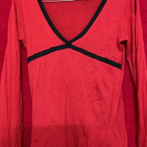 Fitted red colour top