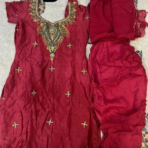 Kurta Sets With Dupatta