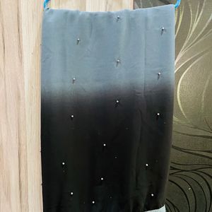 Beautiful Saree Without Blouse Gery & Black Colour