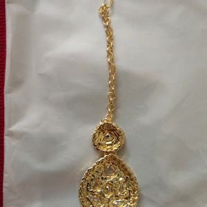 Kundan Maangtikka