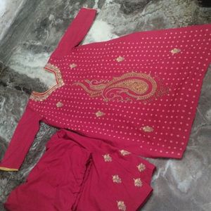 Salwar Sets.