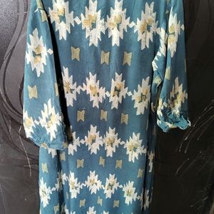 Woman's Kurta, L , Size