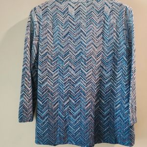 Soft Wool, Blue Ombre Top.. Size XL