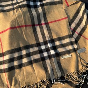 Burberry Authentic Shawl