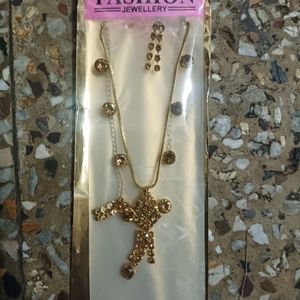 Women Necklace