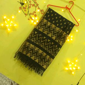 Black And Golden Chanderi Dupatta🖤