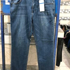 Congo Of 4 Branded Jeans Any Size In Just 1100