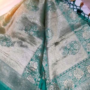 Rama Color Saree With Attached Blouse Piece