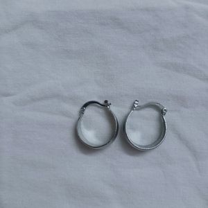 Cute hoop earrings (Trendy)