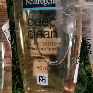 NEAUTROGENA FACIAL CLEANSER PACK OF 10