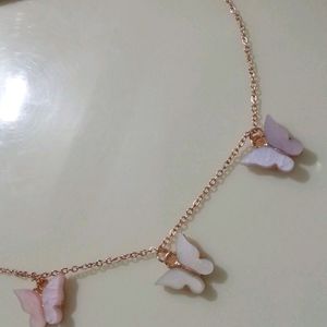 Korean aesthetic necklace