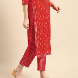 Red Designed Kurta Set For Beautiful Wearing