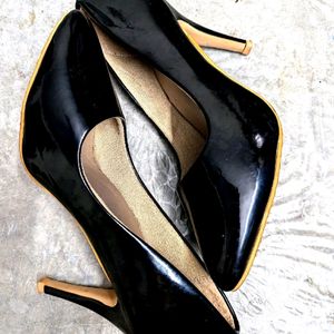 Black Stilleto Heels