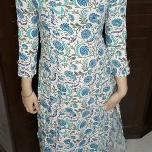 Sabhyata Women Green Floral Printed Cotton Kurta