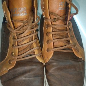 Unisex Brown Coloured Boots