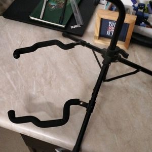 Guitar Stand