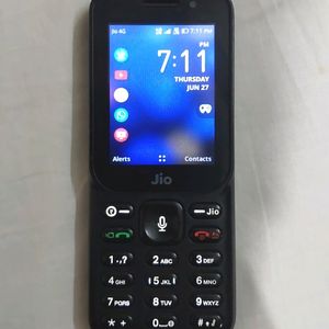 Jio Phone F320B Mild Used
