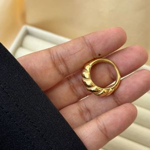 Croissant Ring Anti-tarnish