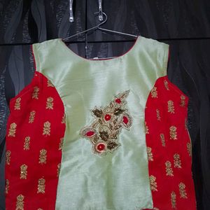 Stylish Lehnga Choli