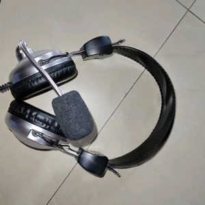 Headphone