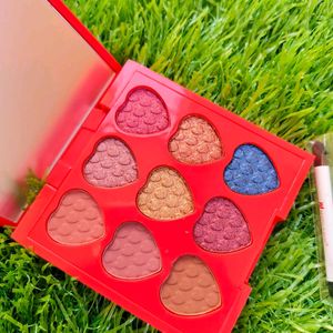 Myglamm Xoxo Eyeshadow Palette