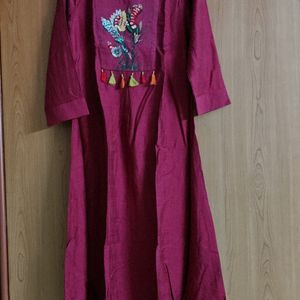 Beautiful Maroon Kurta For Women