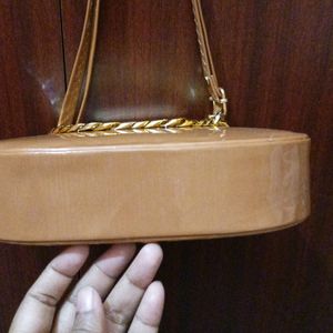 Trendy Sling Bag