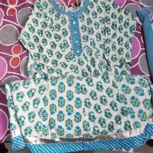 Kurti Set