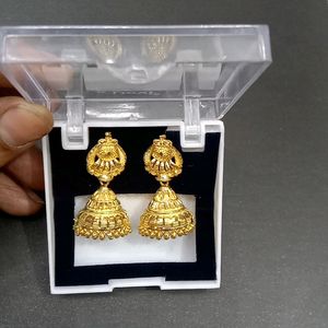 Gold Jhumka